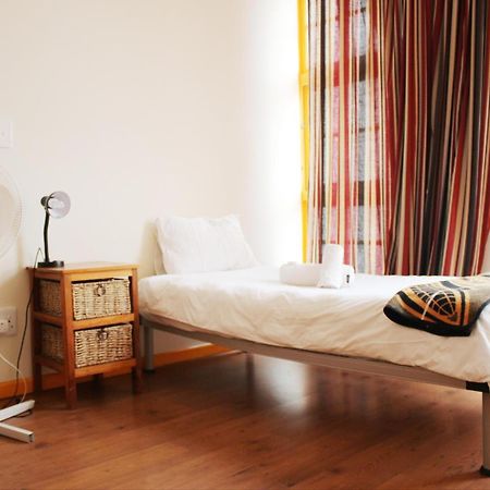 Scalabrini Accommodation كيب تاون المظهر الخارجي الصورة